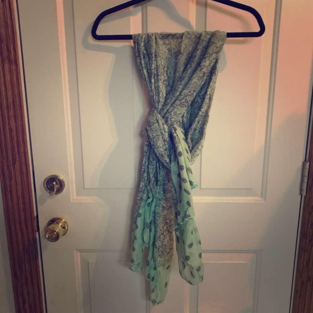 Sea Foam / Grey Multi Print Scarf